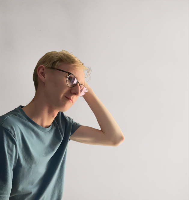 Press photo of Jingby, blue shirt